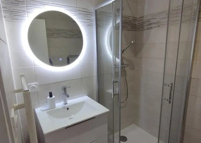 Proche Cure * Rochefort (Charente-Maritime)